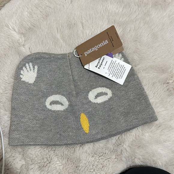 Patagonia Beanie - Picture 2 of 3